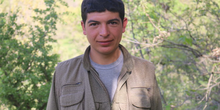 Cenazeyê gerîllayê HPG’ê Ferdî Akdag piştî 14 mehan şûnde hate girtin