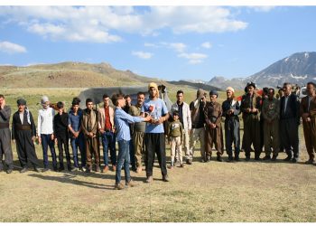 Eşîreta Surçî çûn serdana çalakvanên Mertalên Zindî