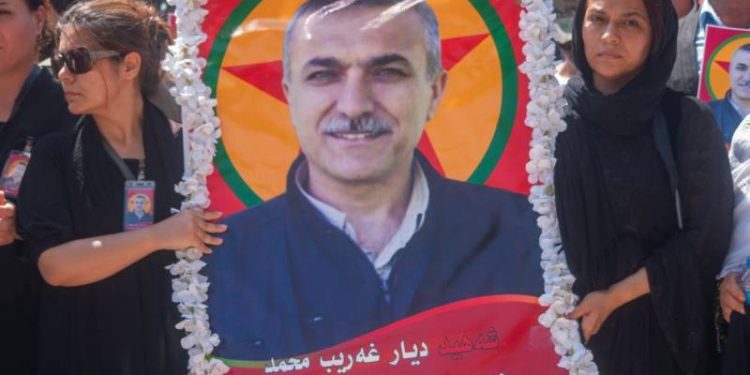 Gelê Başûrê Kurdistan: Bila çavê Helmet li paş nemîne, emê têkoşîna wî bibin serî!