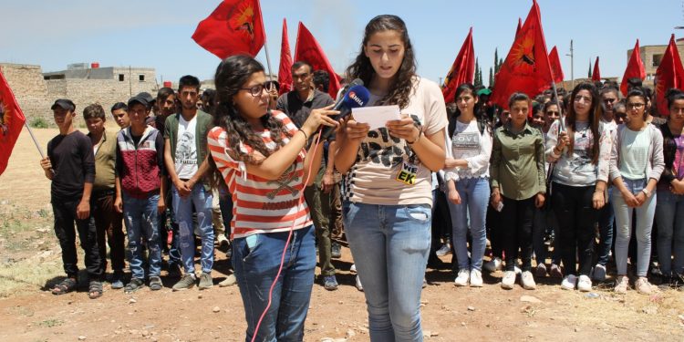 Ciwanên Efrînê: Ciwan bi berxwedan û îradeyê li dijî êrîşên dagirker disekine