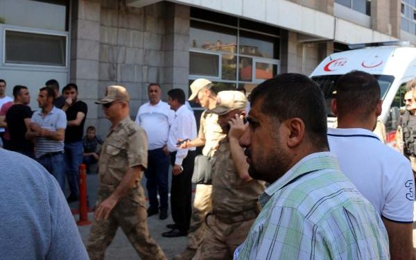 Li Bedlîsê serdarek hatiye kuştin