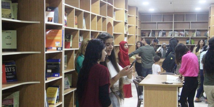 Li Kobanê ji bo belavkirina çanda xwendinê pirtûkxaneyek hate vekir