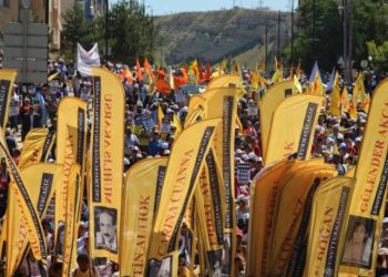 Bi deh hezaran kes ber bi Madimakê ve dimeşin