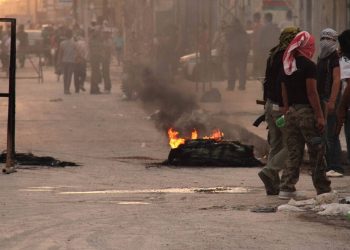 ANALÎZ – Gav bi gav ber bi Şoreşa Rojava ve