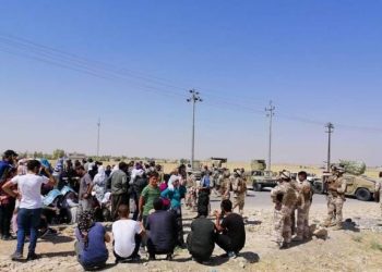 Şêniyên Mexmûrê li dijî dagirkeriya Tirk û dorpêça PDK’ê dimeşin