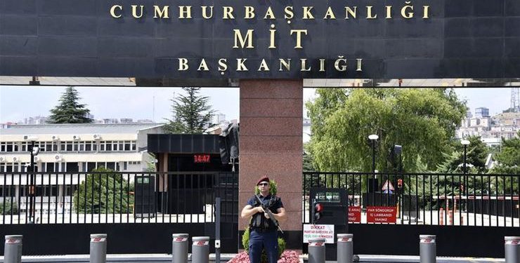 TAYBET – Îstixbarat dewleta tirk a dagirker ‘MÎT’ sîxurtiyê li malbatên welatparêz ferz dike