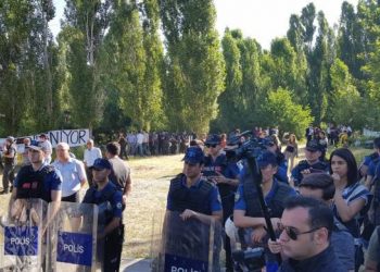 Polîsên dagirker ên Tirk Xwendekarên ODTU yên 55 rojin nobetê digirin dorpêç kirin