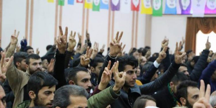 Ciwanên HDP’yî sibê li Amedê şahiyek li dar dixin