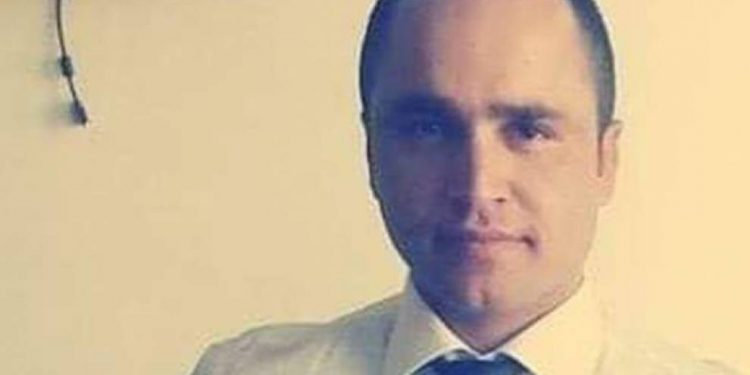 Polîsê dagirker ên li Semsûrê birîndar bibû mir