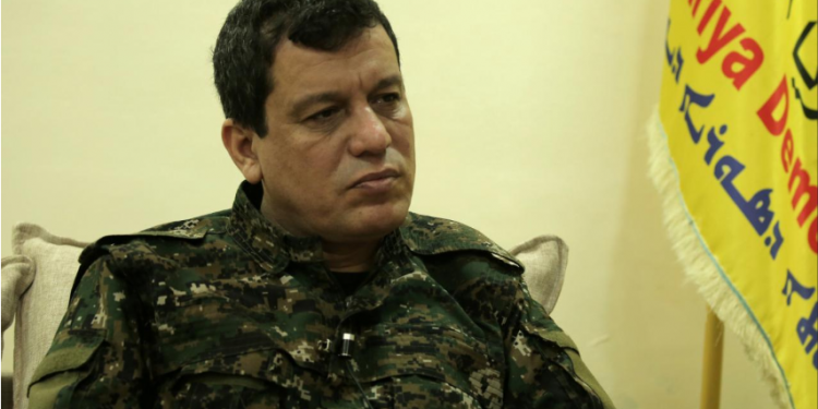 Fermandarê QSD’ê Ebdî: Eger Tirkiye êrîş bike wê sînorê ji 600km veguhere qada Şer