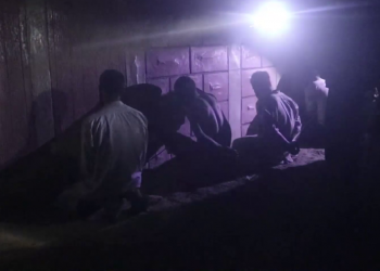 QSD`ê li Dêrazorê şaneyeke DAIŞ`ê girt!