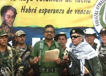 Fermandarê FARC’ê Marqûez: Em dîsa rahêlin çekê!