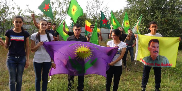 Tevgera Ciwanên Kurd ya Rûsyayê qeyûman şermezar kir