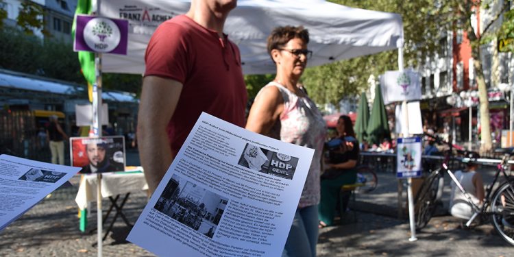 Li Bonnê çalakiya kon a 2 rojan ya di pêşengtiya ciwanan de bidawî bû