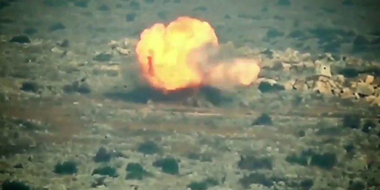 Bi berxwedana HRE’ê çeteyên dagirker li Şerayê têk çûn: Çete rasthatî topan diavêje