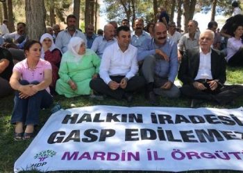 Li Wanê Nobeda Demokrasiyê di roja 17’an de ye