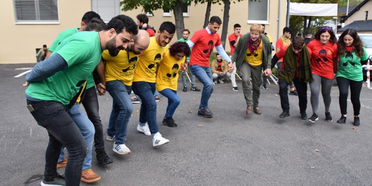 Cend wêneyên balkêş ji Meşa Dirêj a ciwanan