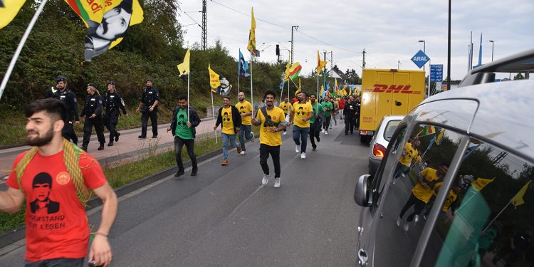 Cend wêneyên balkêş ji Meşa Dirêj a ciwanan