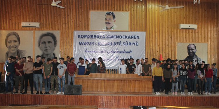 Komxebata Xwendekaran bi daxuyaniya girseyî bi dawî bû