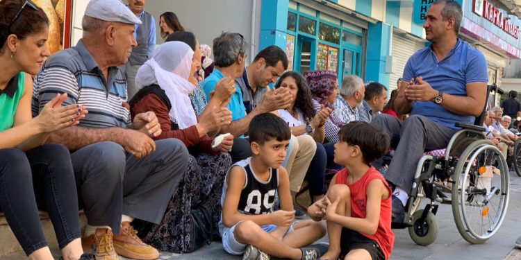 Berxwedana Amedê di roja 16’an de dewam dike