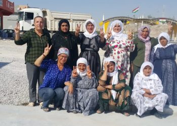 Çalakiya Dayîkên Aştiyê li dijî dorpêçê di roja 16’an de didome