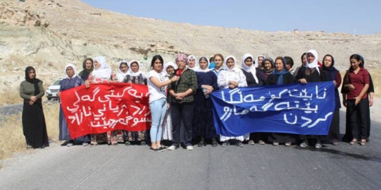 Dayikên Aştiyê yên Mexmûr dawî li çalakiya xwe anî