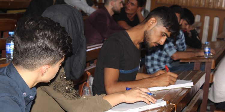 Li Qamişlo Komxebata Xwendekaran didome