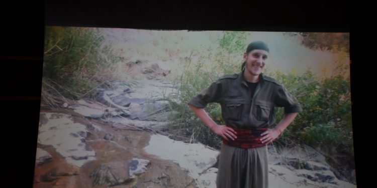 Ciwanên Enternasyonalîst li Dêrikê şehîd Bager Nûjiyan bibîr anîn