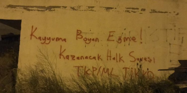 Milîtanên TKP/ML li dijî qeyûman li ser dîwaran nivîs nivîsandin