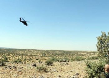 Gundî li hewşa qereqolê kom kirin: “Mîna wêneyê salên 90’î bû”