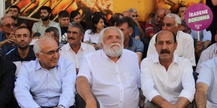 Li Amedê Berxwedan didome: “Kî diz e qeyûm diz e”