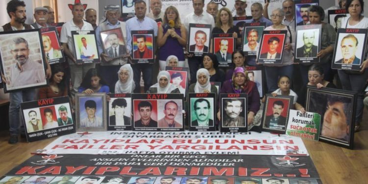 ‘Polîtîkaya li ser êşa dayikan nayê qebûlkirin’