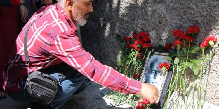 Mûsa Anter li cihê ku hatî qetilkirin hate bibîranîn