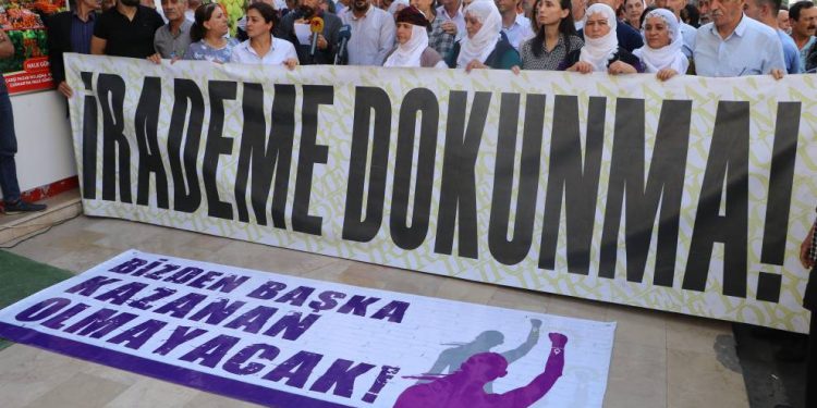 Li Amedê Berxwedana dijî qeyûmên dagirker di roja de 38’an didome