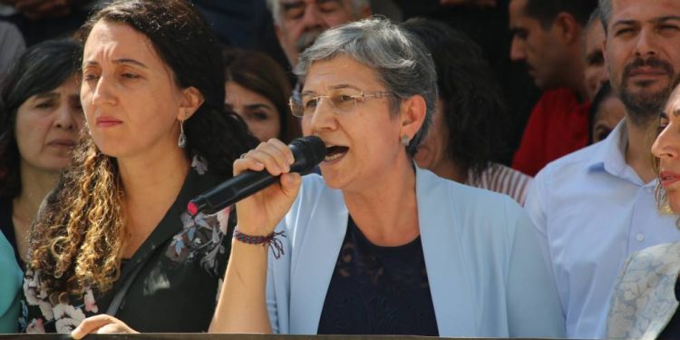 Hevseroka KCD’ê Leyla Guven: ‘Ne em Soylû bi axaftinên xwe ciwanan dişîne çiya’