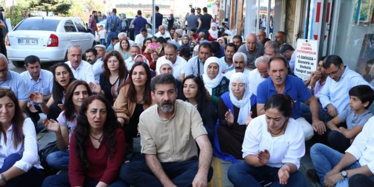 Gelê Wanê: ‘Heta qeyûm bên qewirandin em ê têbikoşin’