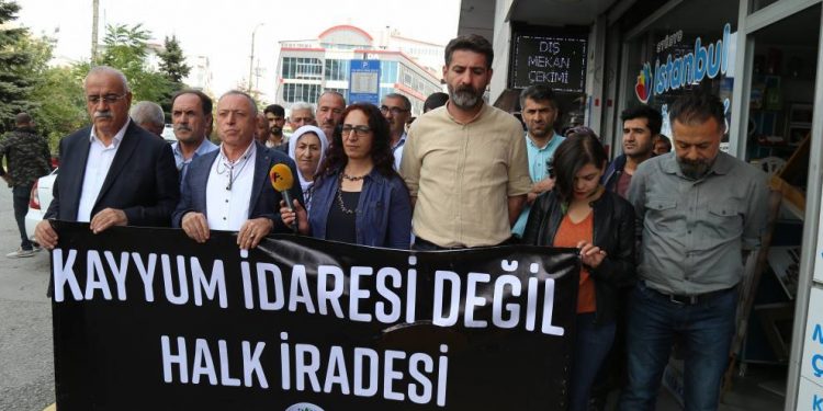 Li Wanê berxwedan didome: Em ê qeyûman bişînin Enqerê