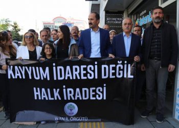 Berxwedana li dijî qeyûman di roja 41’emîn de ye: Wê Akp jî biqede