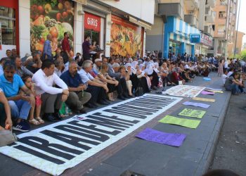 Berxwedana li Amedê didome: Em ê serî netewînin!