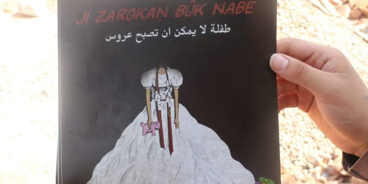 Jinên Ciwan li dijî zewaca di temenê biçûk broşûr belav kirin