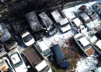 LEZGÎN – HBDH’ê şewata li depoya Bursayê ya Yed-i Emin girt ser xwe