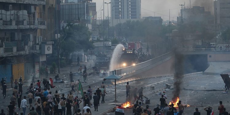 Xwepêşandanên li Iraqê didomin: Herî kêm 18 kes mirin