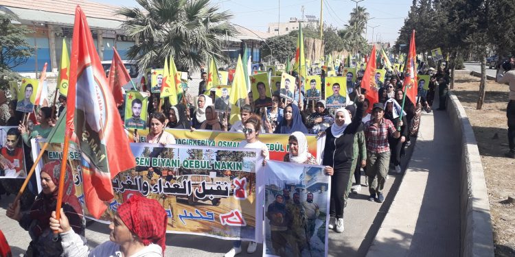 Li dijî dagirkeriyê Gelê Qamişlo daketin qadan