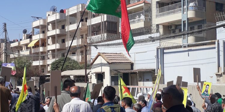 Li dijî dagirkeriyê Gelê Qamişlo daketin qadan