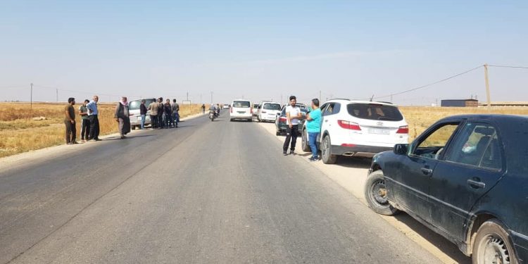 Artêşa Tirk a dagirker kerwanê sivîlan ku diçe Serêkaniyê topbaran dike