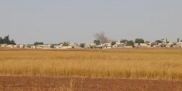 Artêşa dagirker a tirk gundên Şera topbaran dikin