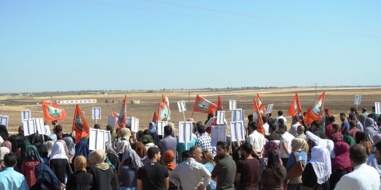 Pêkhateyên Girê Spî li dijî gefên dewleta Tirk li ser sinor çalakî pêk anîn