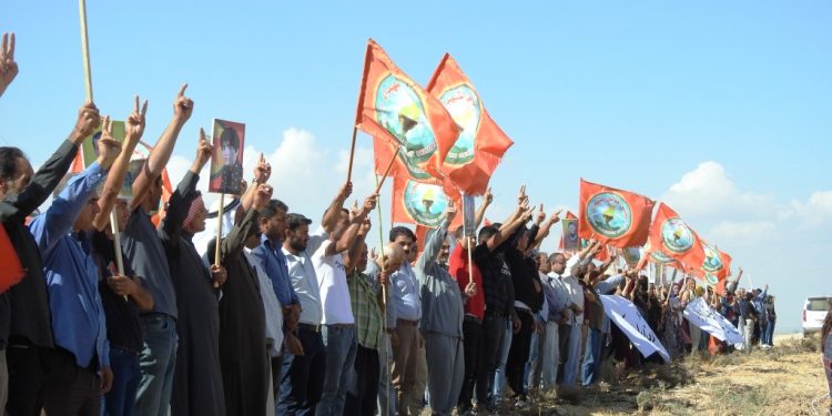 Pêkhateyên Girê Spî li dijî gefên dewleta Tirk li ser sinor çalakî pêk anîn