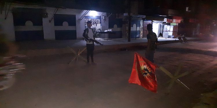 Ciwanên Şoreşger li Girkê Legê ji bo parastina Gel bendê kontrolê danîn