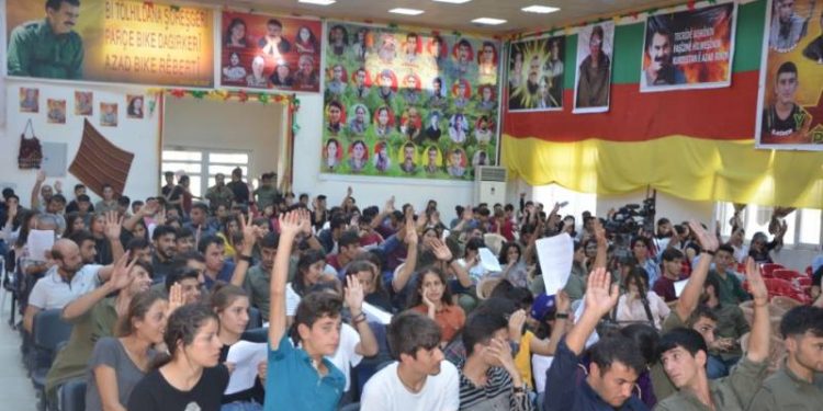 2’emîn Kongreya Ciwanên Mexmûrê bi dawî bû